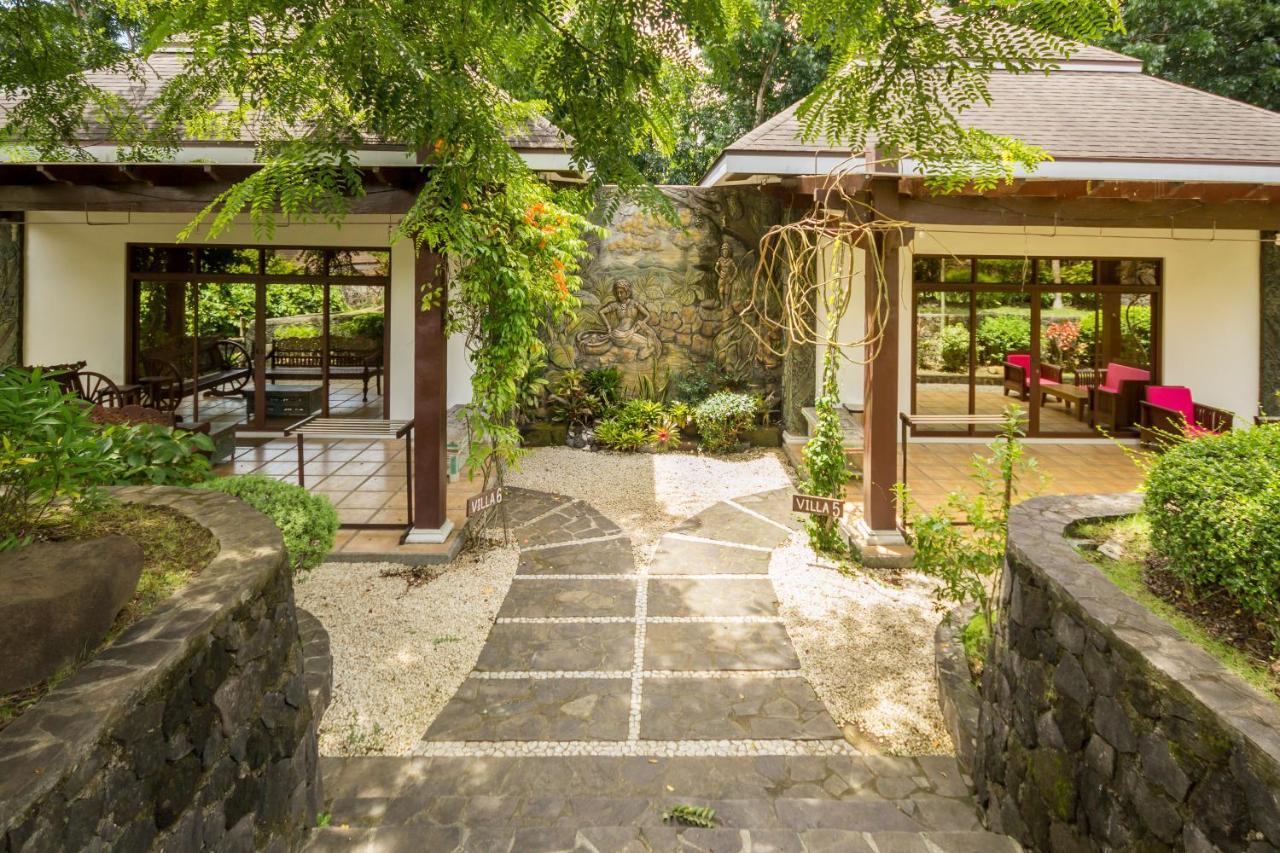 Villa Cintai Corito'S Garden Batangas Exterior foto